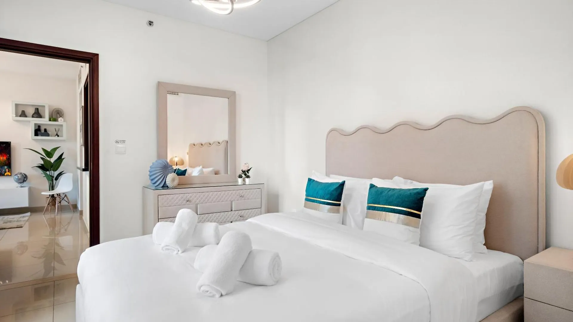 Apartment Elegant 1Br With Stunning Views At 29 Boulevard Dubai